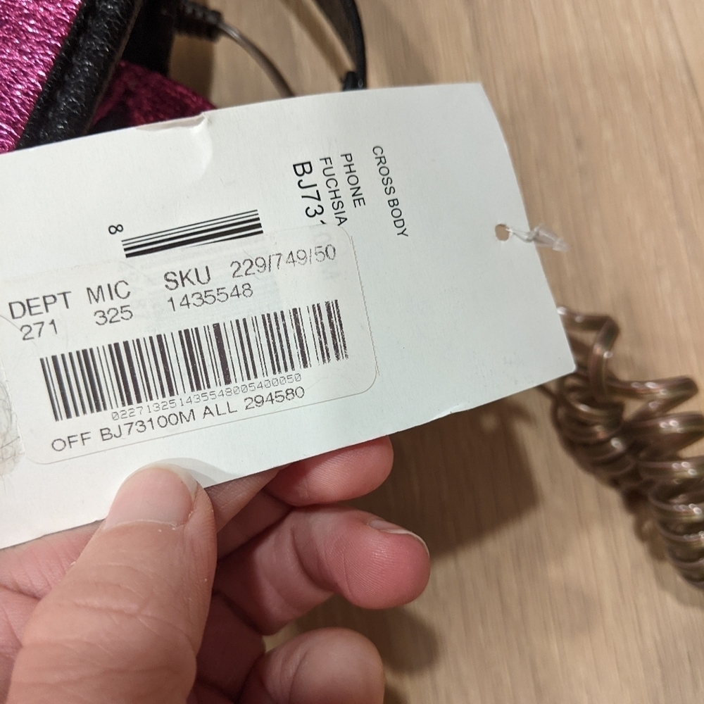 Betsey Johnson phone purse - Picture 10 of 15
